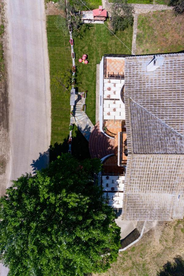Villa Loridis Принос Экстерьер фото